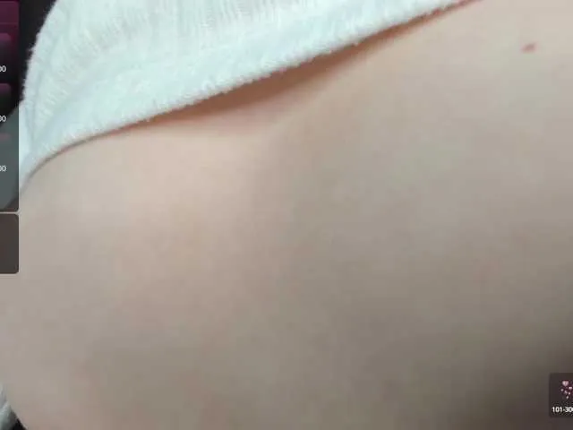 Live sex webcam photo for Sia-small #277921649