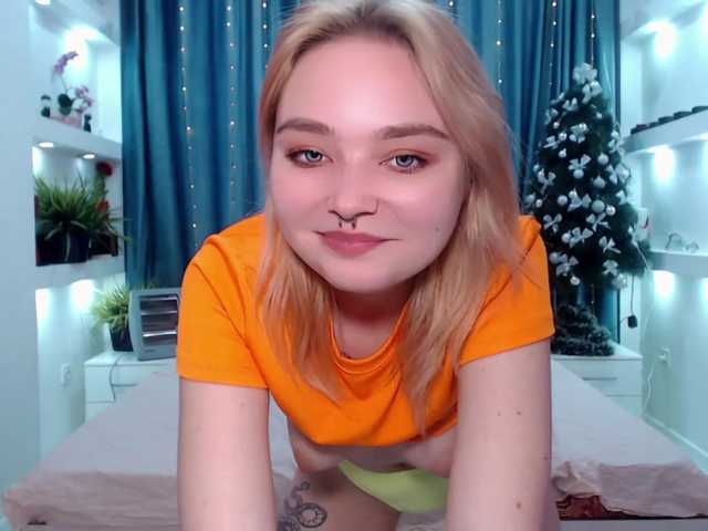 Live sex webcam photo for SiaPixie #288077984