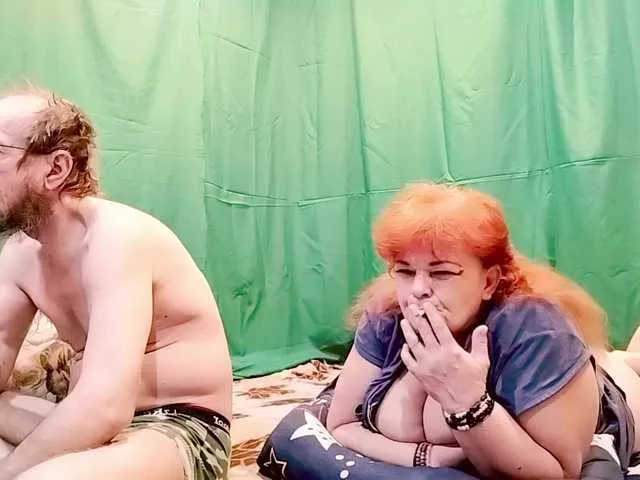 Live sex webcam photo for Siberia-Taiga #293696063