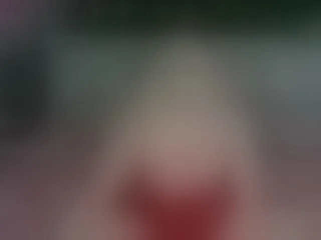 Live sex webcam photo for Siennaluxx #293042690