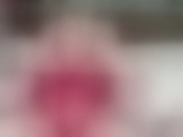 Live sex webcam photo for Siennaluxx #293526528