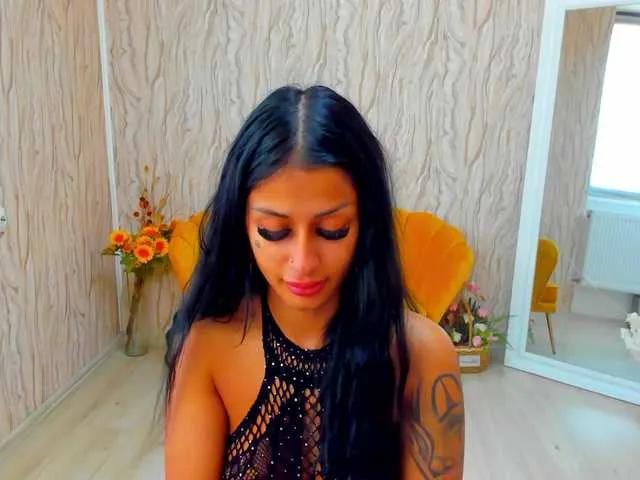 Live sex webcam photo for SierraBlazee #277642956