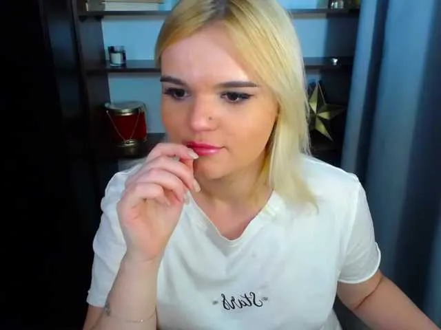 Live sex webcam photo for SignOfGoodTim #273545528