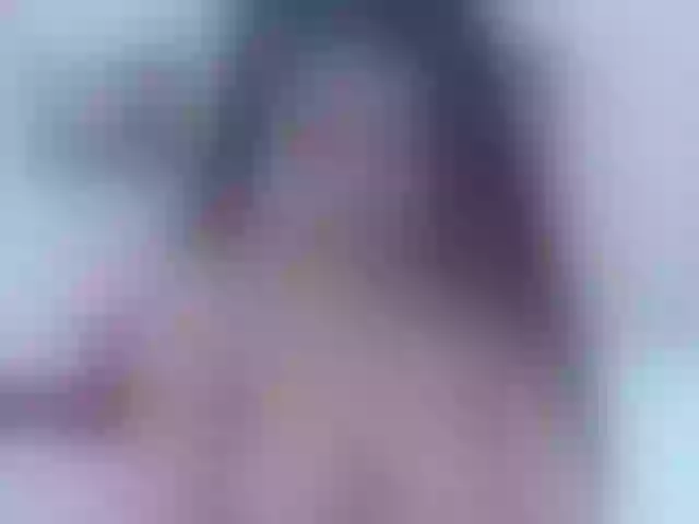 Live sex webcam photo for SiiaRey #274102377