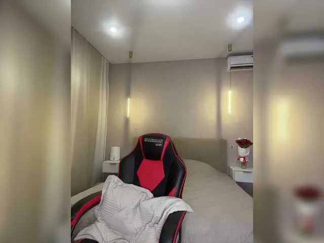 Live sex webcam photo for SilkElement #290662245