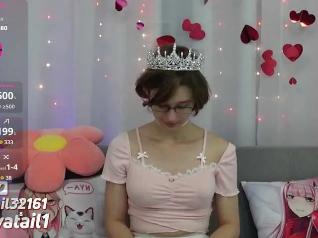 Live sex webcam photo for SilvaTail #290573787