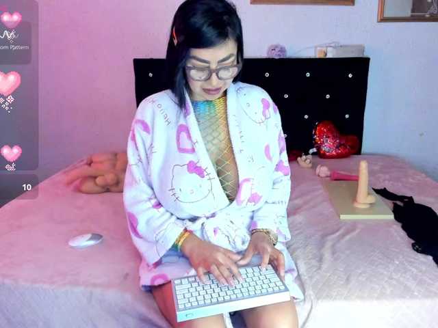 Live sex webcam photo for Silver-love #290416133