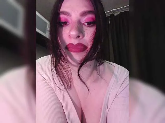 Live sex webcam photo for SilviaGrace #291584655