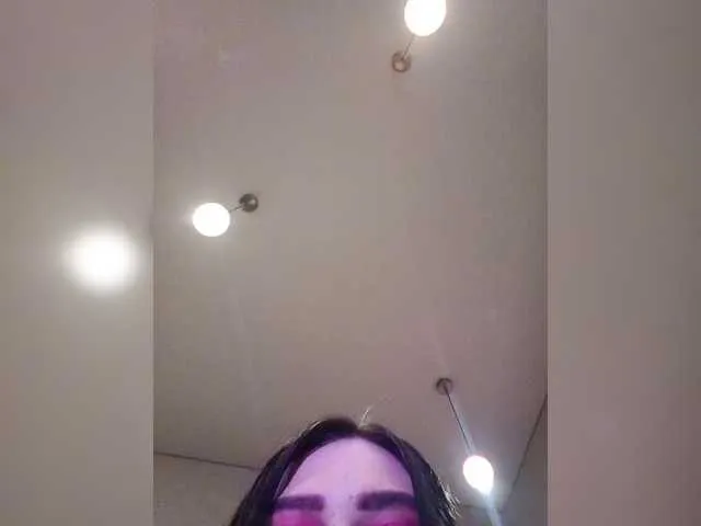 Live sex webcam photo for SilviaGrace #292157691