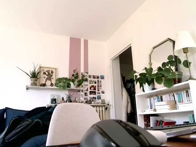 Live sex webcam photo for Simon-Tem #290936330