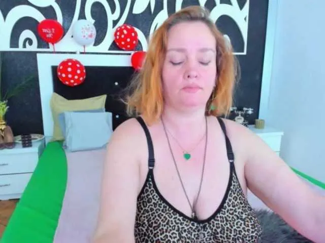 Live sex webcam photo for SinFulTitsDD #277409025