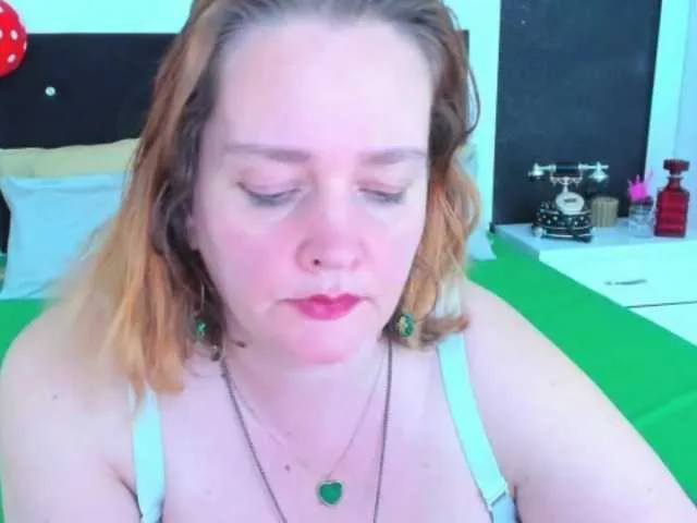 Live sex webcam photo for SinFulTitsDD #277542935