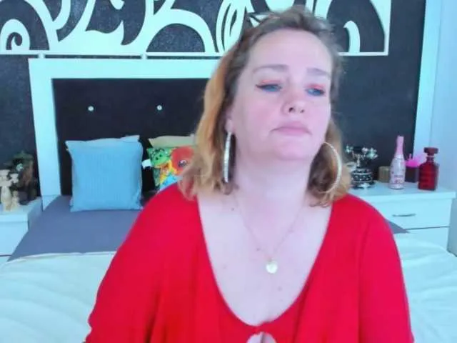 Live sex webcam photo for SinFulTitsDD #277823728