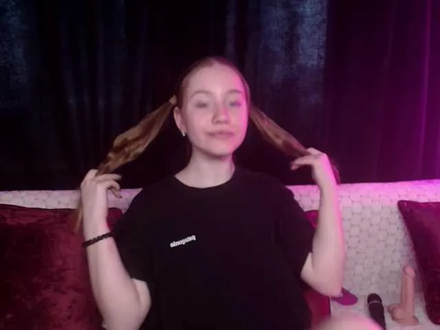 Live sex webcam photo for SindiWatson #277215654