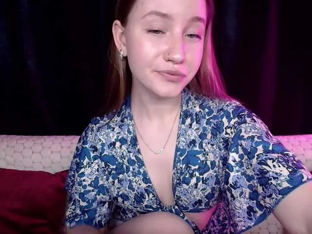 Live sex webcam photo for SindiWatson #278056428