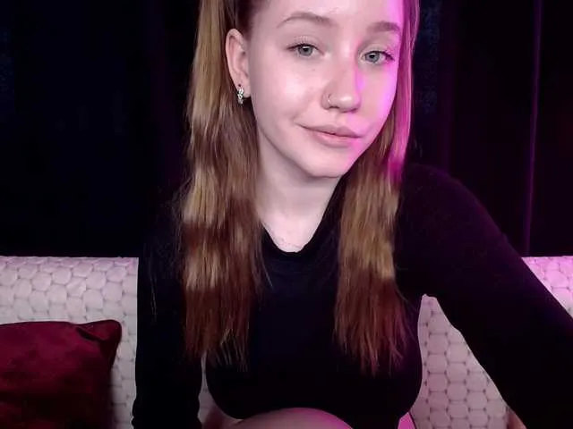 Live sex webcam photo for SindiWatson #278203197