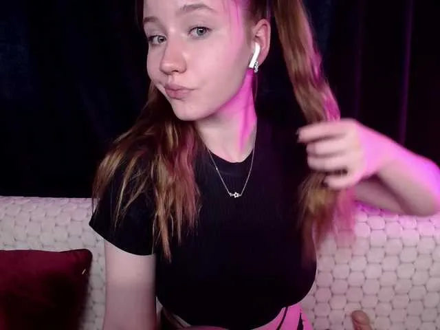 Live sex webcam photo for SindiWatson #278258943