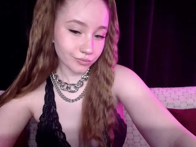 Live sex webcam photo for SindiWatson #290767334