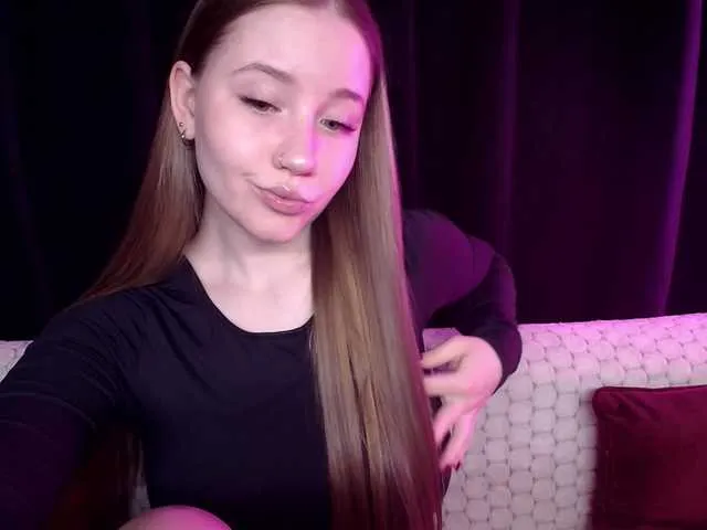 Live sex webcam photo for SindiWatson #290847222