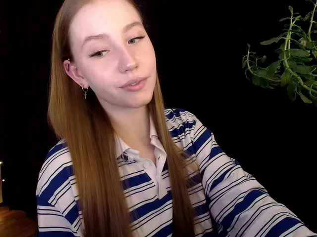 Live sex webcam photo for SindiWatson #292020387