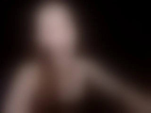 Live sex webcam photo for SindiWatson #293240692