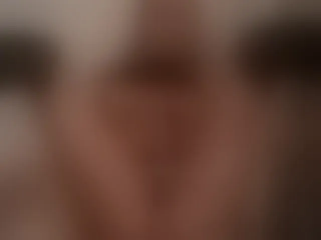 Live sex webcam photo for SinfulLust #294242050