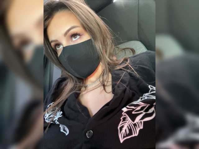 Live sex webcam photo for SinfulTyan #276028419