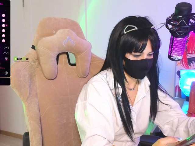 Live sex webcam photo for SinfulTyan #276138685