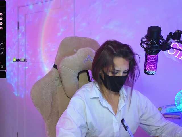 Live sex webcam photo for SinfulTyan #276177623