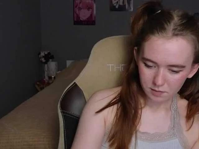 Live sex webcam photo for Sinichka #290129935