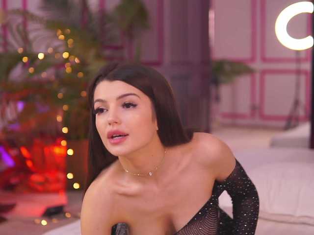 Live sex webcam photo for SinlessAngel #290844088