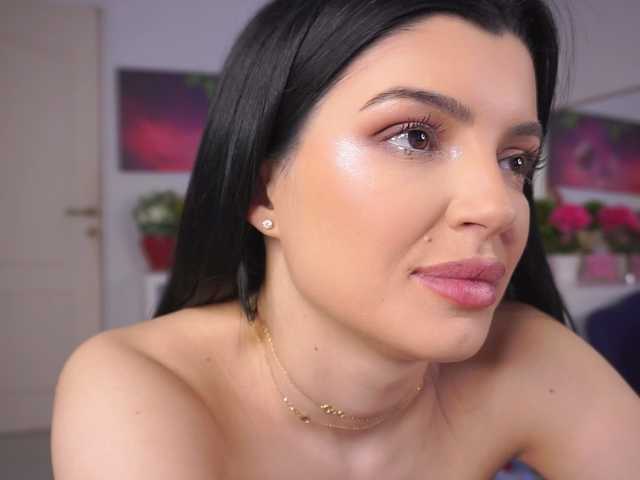 Live sex webcam photo for SinlessAngel #292417944