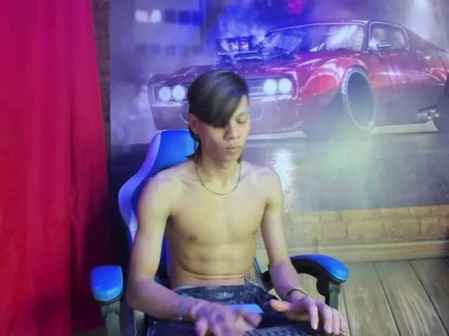 Live sex webcam photo for SirRyant #277720057