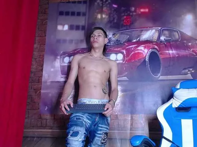 Live sex webcam photo for SirRyant #277998825