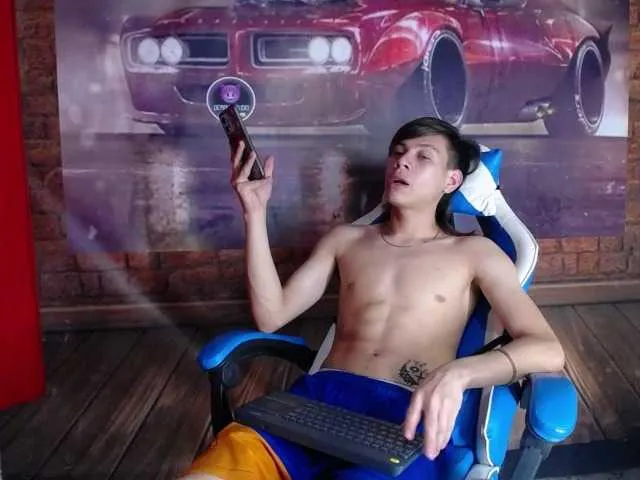 Live sex webcam photo for SirRyant #278072883