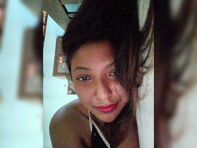 Live sex webcam photo for Sithu #277593659