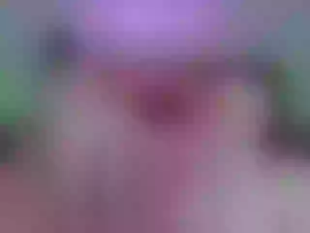 Live sex webcam photo for SixNipples #277239075