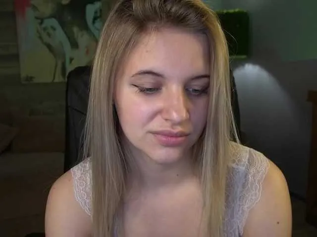 Live sex webcam photo for SkPrincessA #275480600