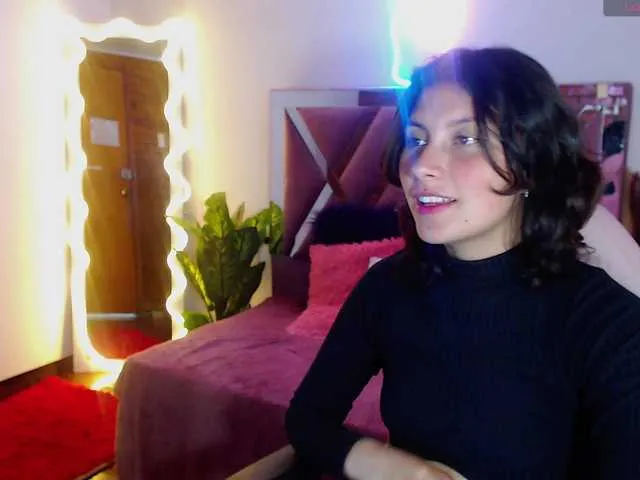 Live sex webcam photo for Skarlet-tay #277463481