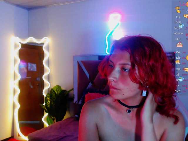 Live sex webcam photo for Skarlet-tay #277517233