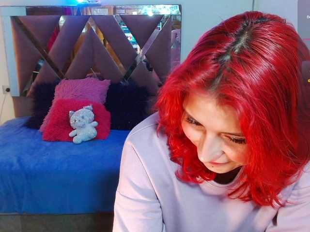 Live sex webcam photo for Skarlet-tay #277659122