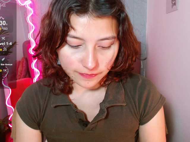 Live sex webcam photo for Skarlet-tay #278077657