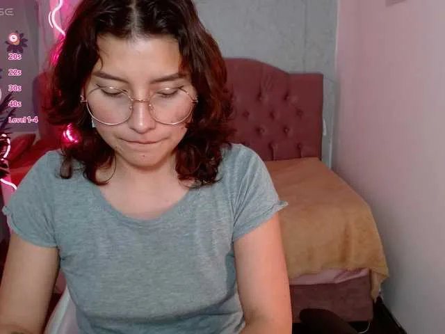 Live sex webcam photo for Skarlet-tay #278095602