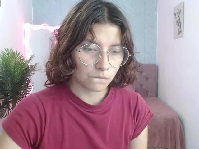 Live sex webcam photo for Skarlet-tay #278274026