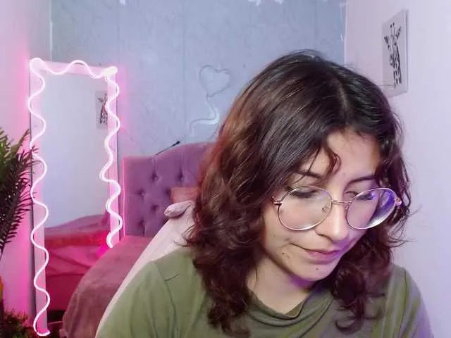 Live sex webcam photo for Skarlet-tay #278306170