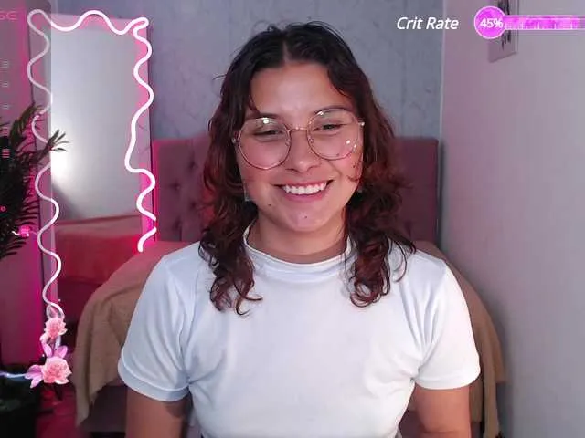 Live sex webcam photo for Skarlet-tay #284345319