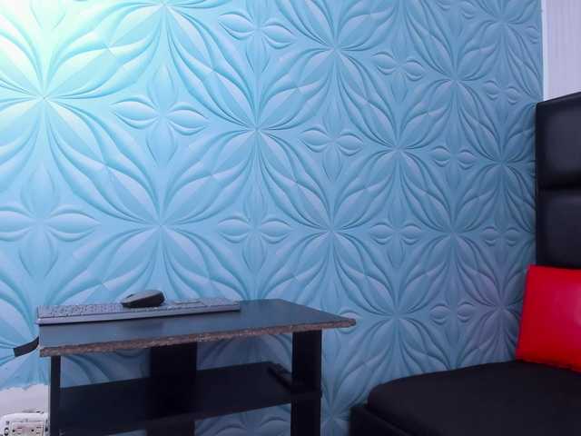 Live sex webcam photo for Skinny-Mature #291854133