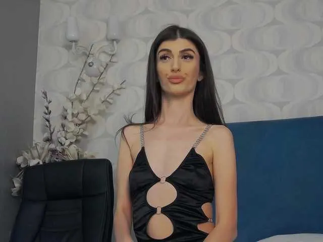 Live sex webcam photo for SkinnyClassyC #276419153