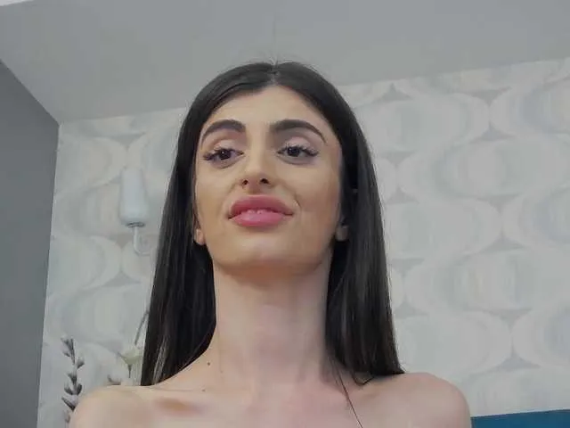Live sex webcam photo for SkinnyClassyC #276748810