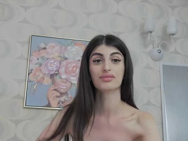 Live sex webcam photo for SkinnyClassyC #284347302